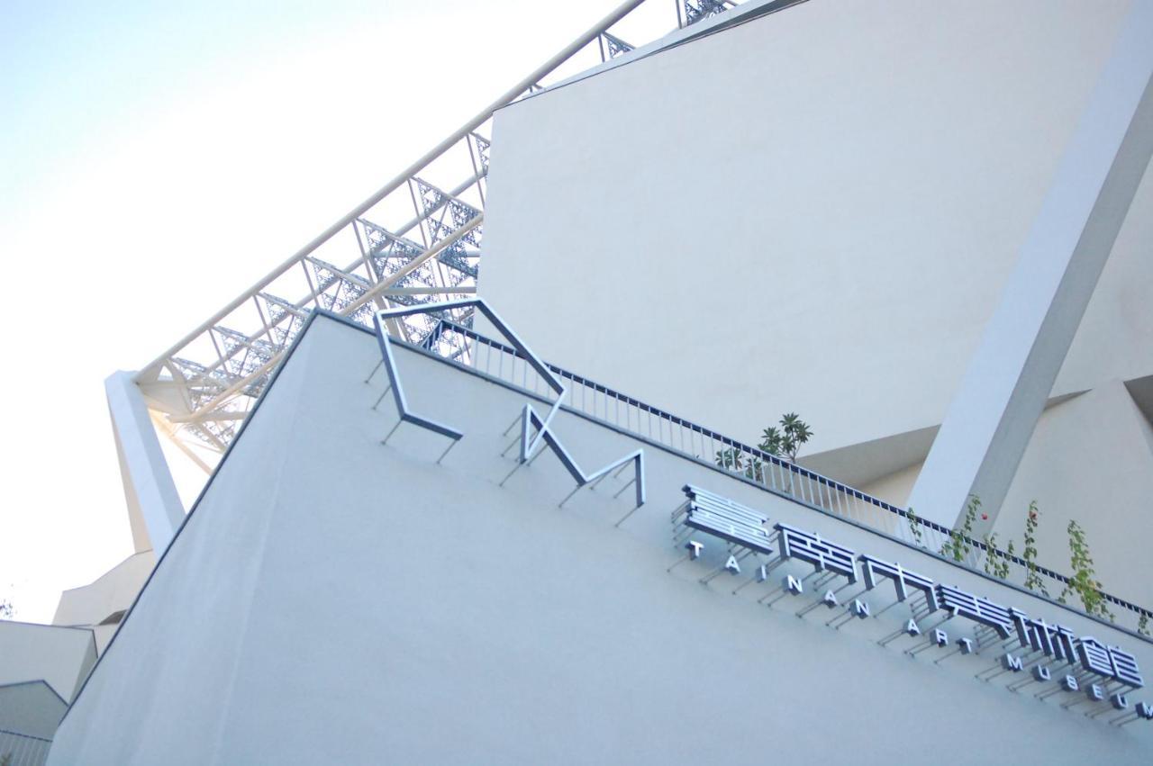 San Juan Easy Stay Inn Tainan Exterior photo