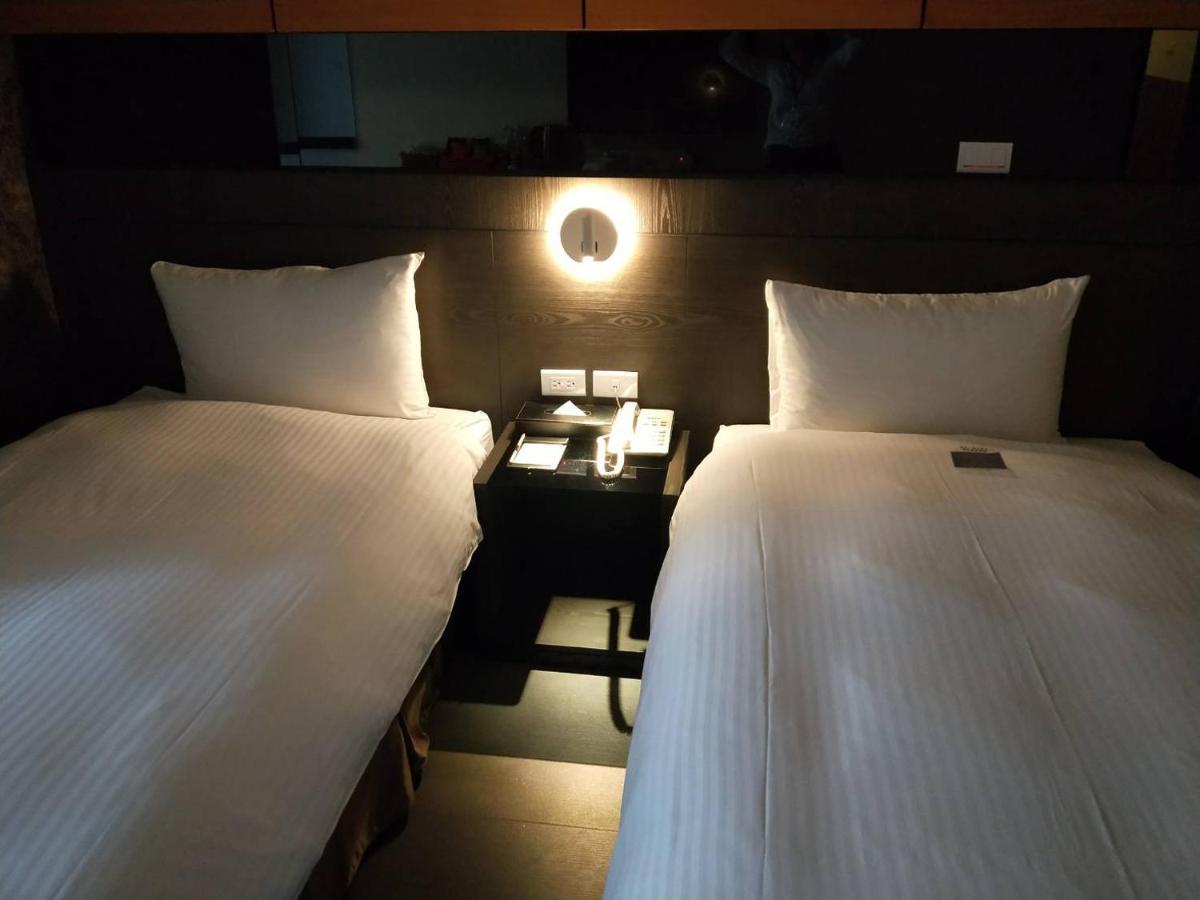 San Juan Easy Stay Inn Tainan Exterior photo