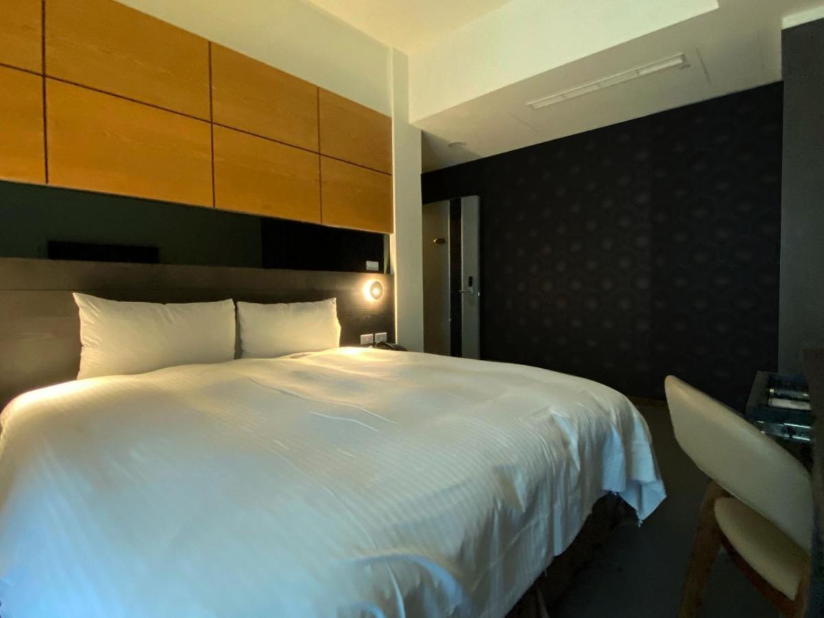 San Juan Easy Stay Inn Tainan Exterior photo