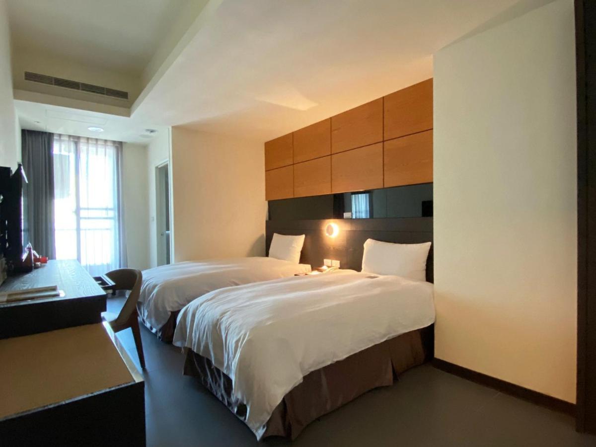 San Juan Easy Stay Inn Tainan Exterior photo