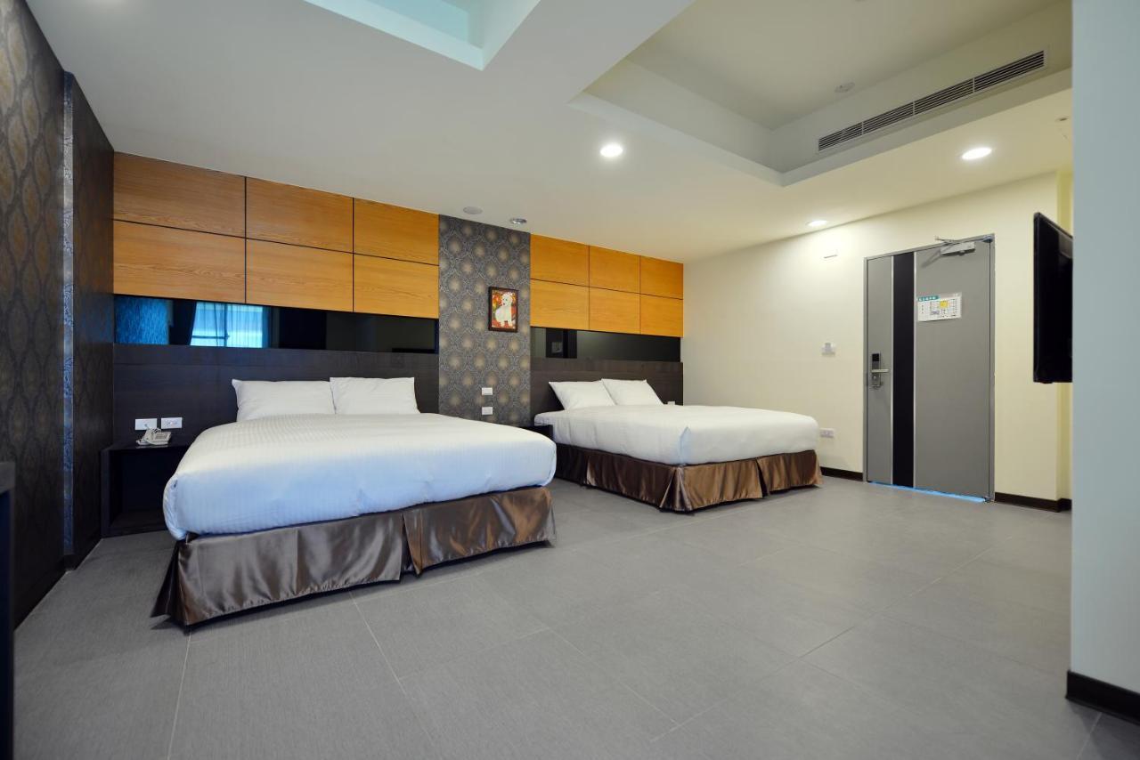 San Juan Easy Stay Inn Tainan Exterior photo