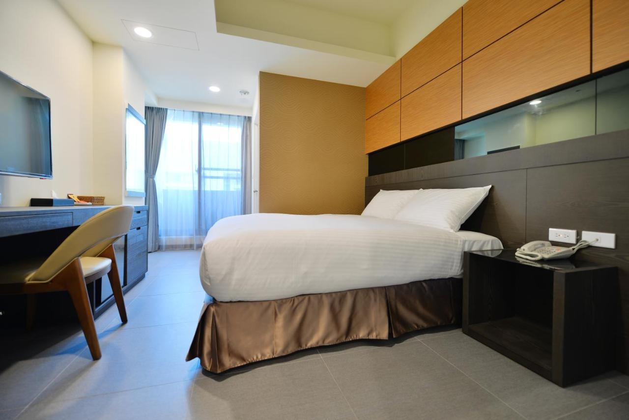 San Juan Easy Stay Inn Tainan Exterior photo